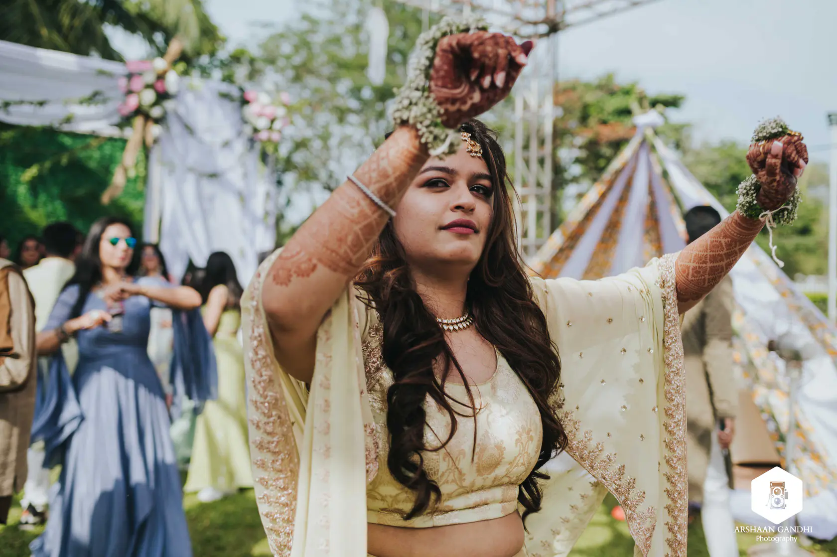 Portrait from Pearl and Nimish's mehendi
