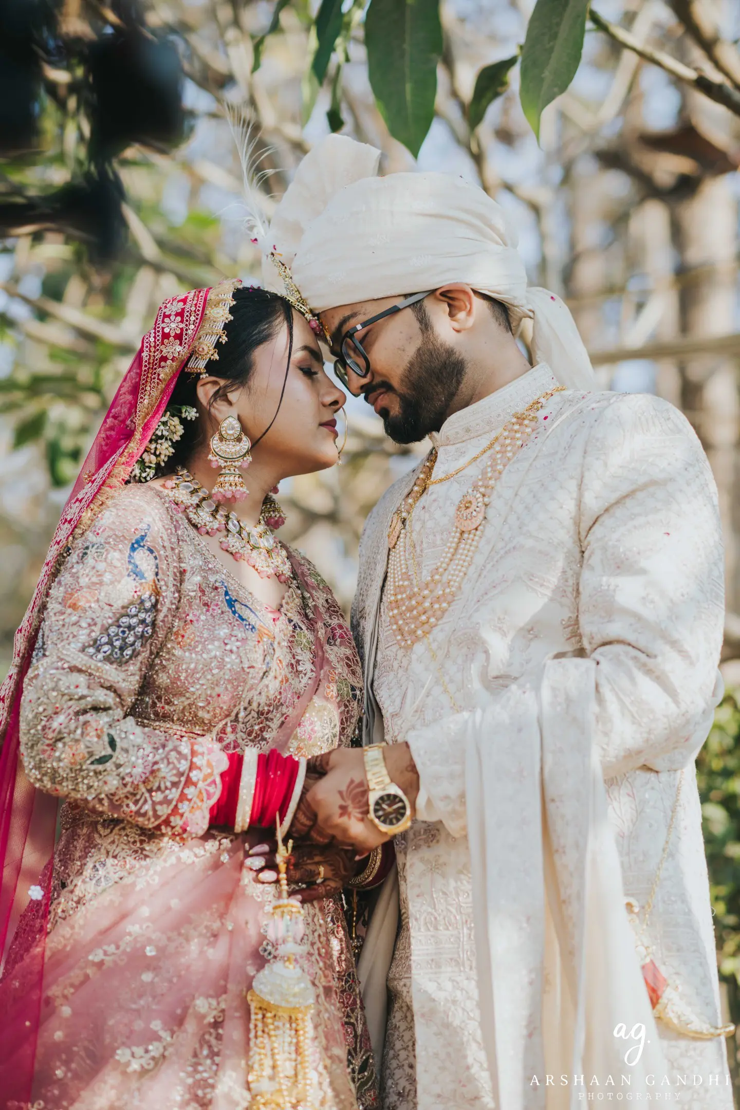 Vikas and Sahni photographed together during their jai mala couple